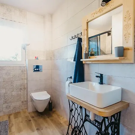 ゲストハウス Dunajecko Dziupla